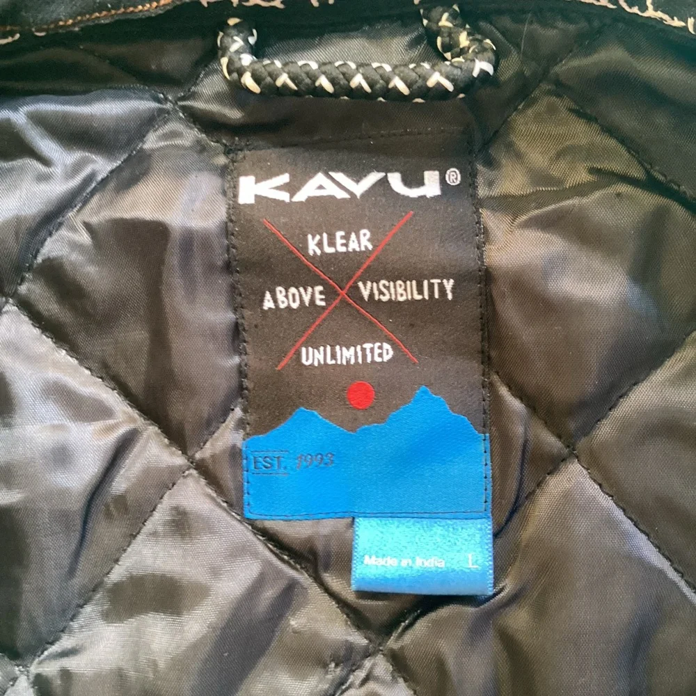 Kavu Quilted Flannel Long Sleeve Button Down Sz L Outdoor Athletic Sportswear